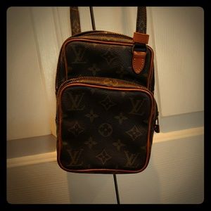 Authentic Louis Vuitton Amazone Crossbody Bag